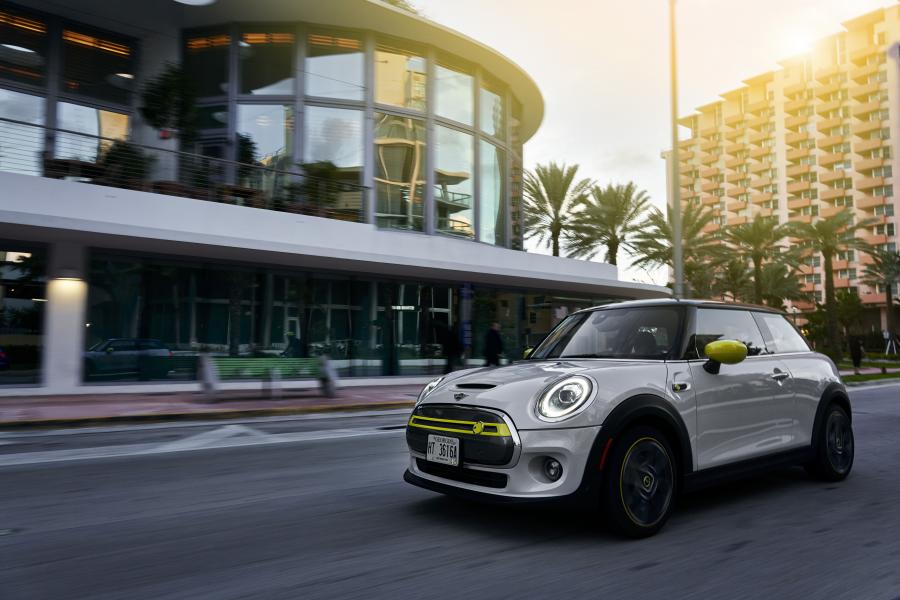  Mini Cooper SE (F56) 2020 года  (NA) (фото 66 из 342)